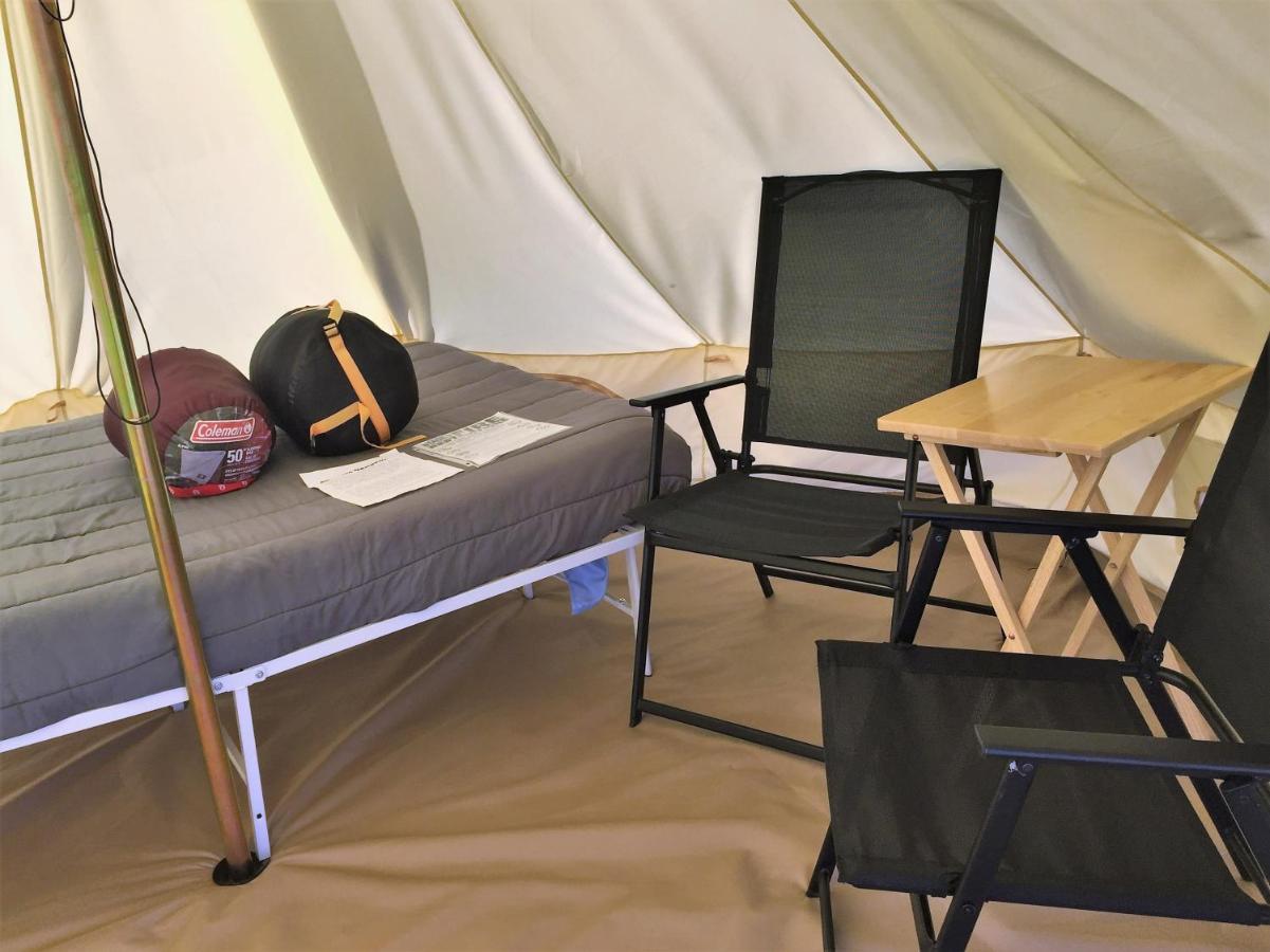 Starlight Tent 1 Holbrook Exterior photo